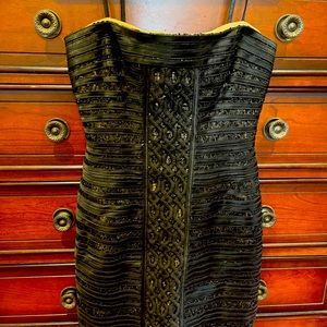BCBG strapless dress. Size 4. Worn one time to wedding!